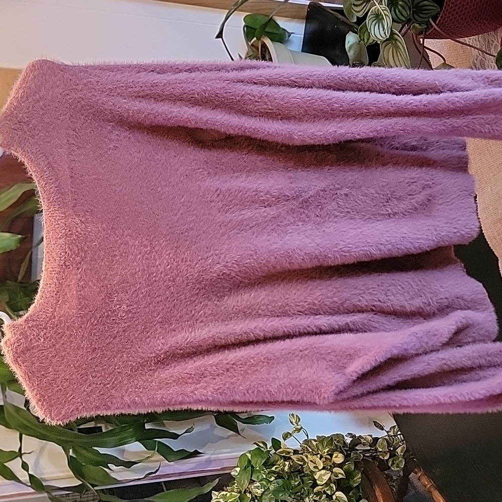 Sweater - Picture 2 of 2